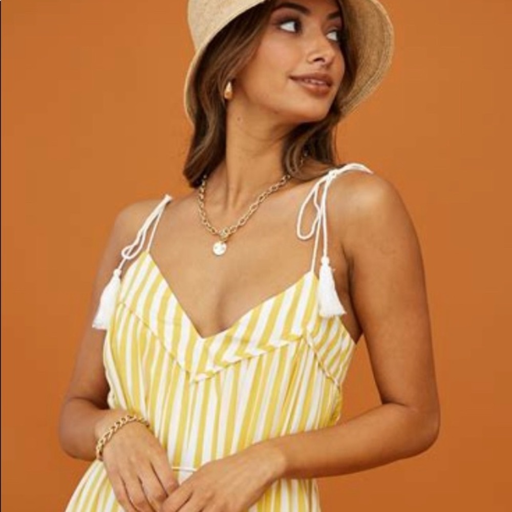Selfie Leslie Tassel Trim Tied Shoulder Swing Dress Yellow Stripe size small